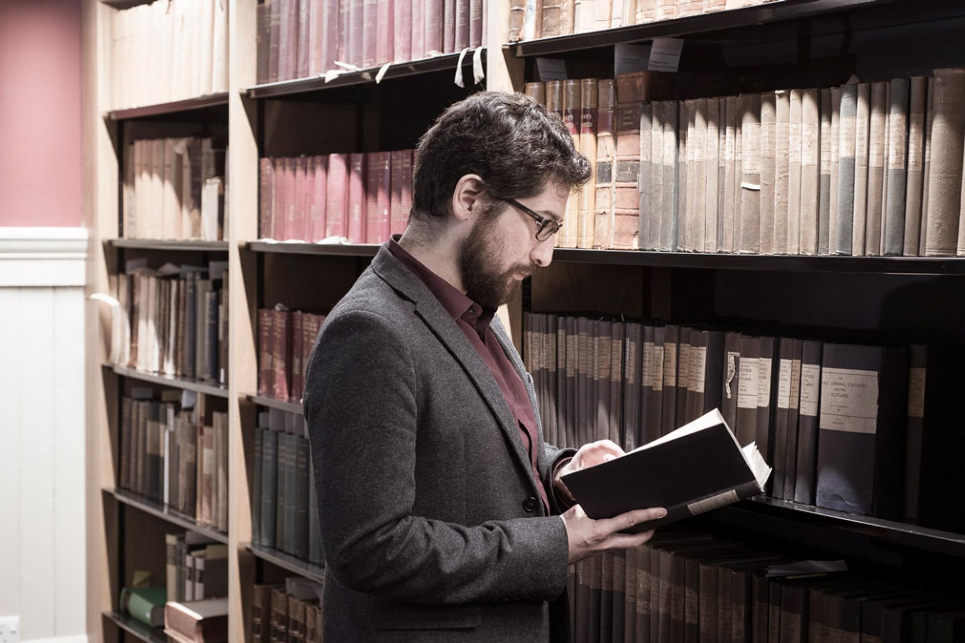 PhD student in the Law Library.