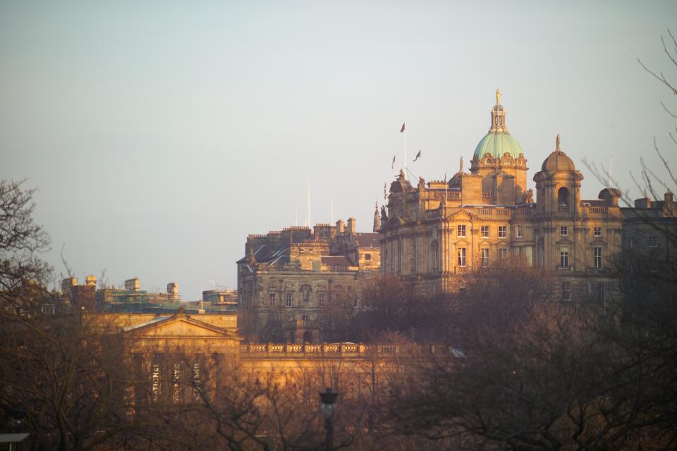The National Gallery with the Scottish Headquarters of Lloyds Banking Group